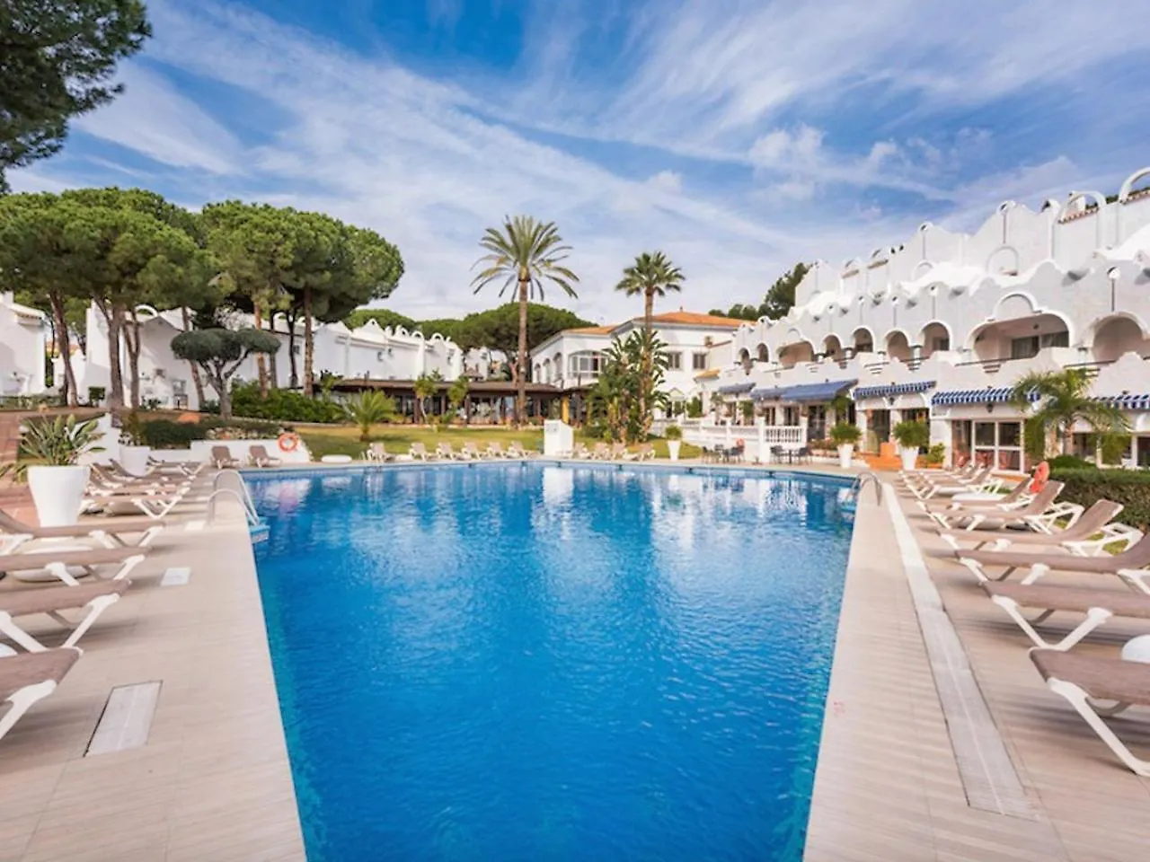 Apartment La Reserva De Marbella By Interhome
